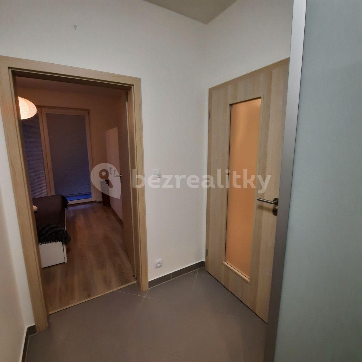 Prenájom bytu 2-izbový 57 m², Sazovická, Praha, Praha