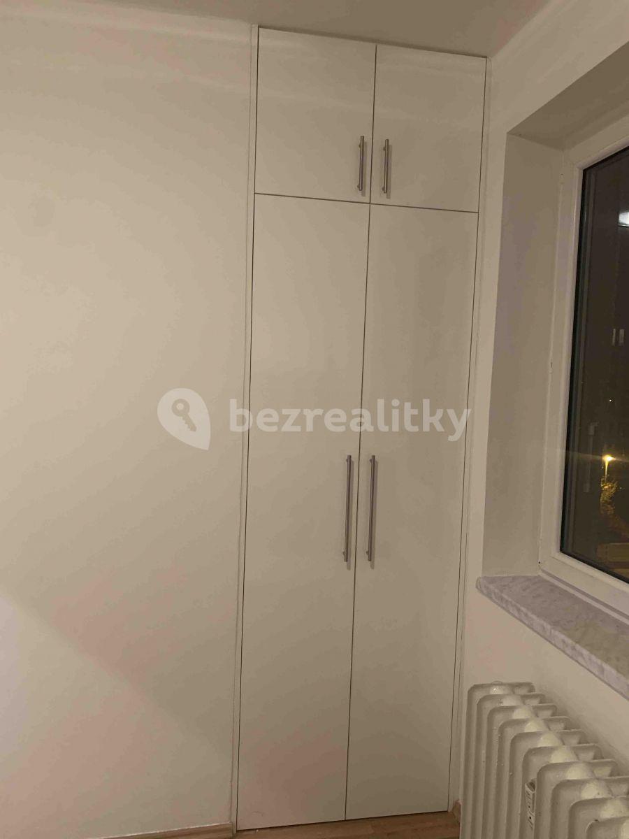 Prenájom bytu 3-izbový 63 m², Talichova, Praha, Praha