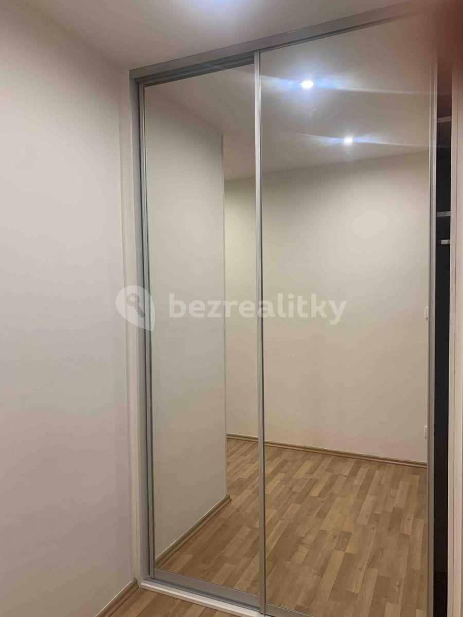 Prenájom bytu 3-izbový 63 m², Talichova, Praha, Praha