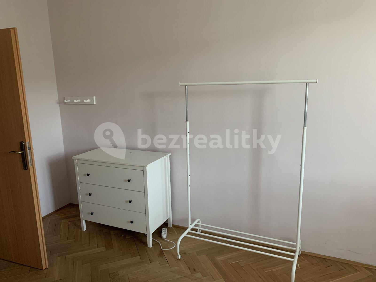 Prenájom bytu 2-izbový 57 m², U Kombinátu, Praha, Praha