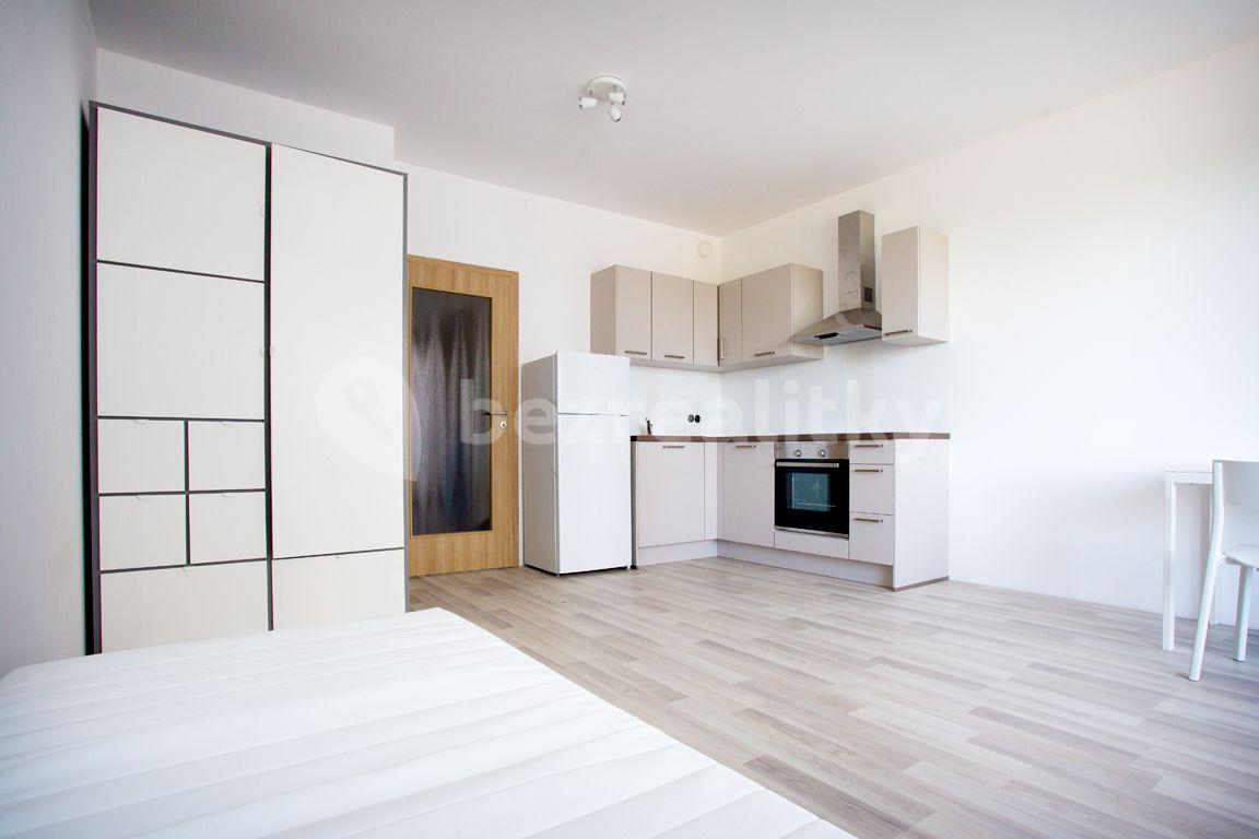 Prenájom bytu 1-izbový 33 m², Honzíkova, Praha, Praha