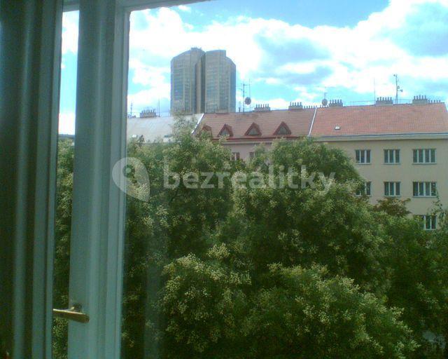 Prenájom bytu 1-izbový 32 m², Na Folimance, Praha, Praha