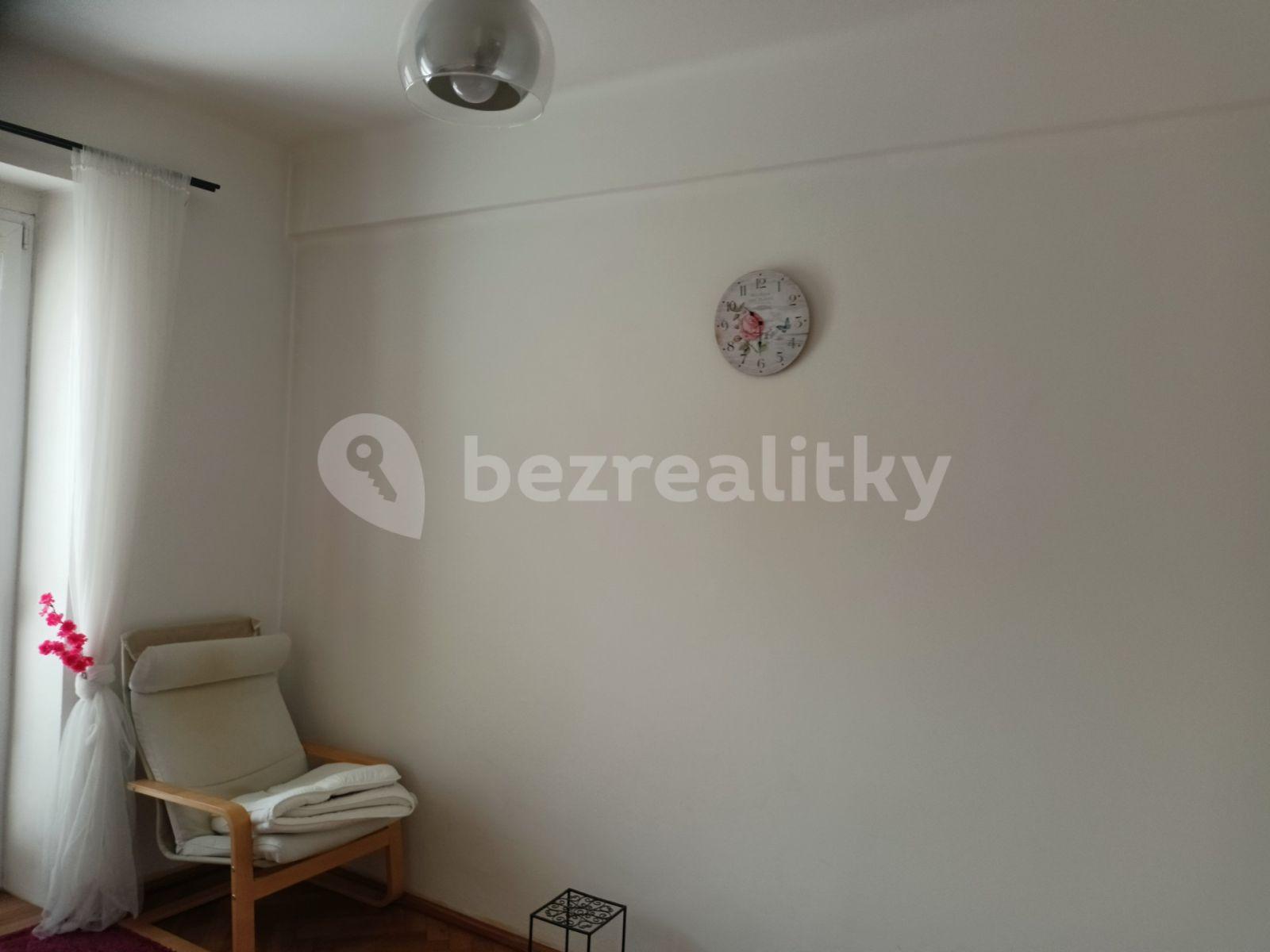 Prenájom bytu 2-izbový 47 m², Spolupráce, Praha, Praha