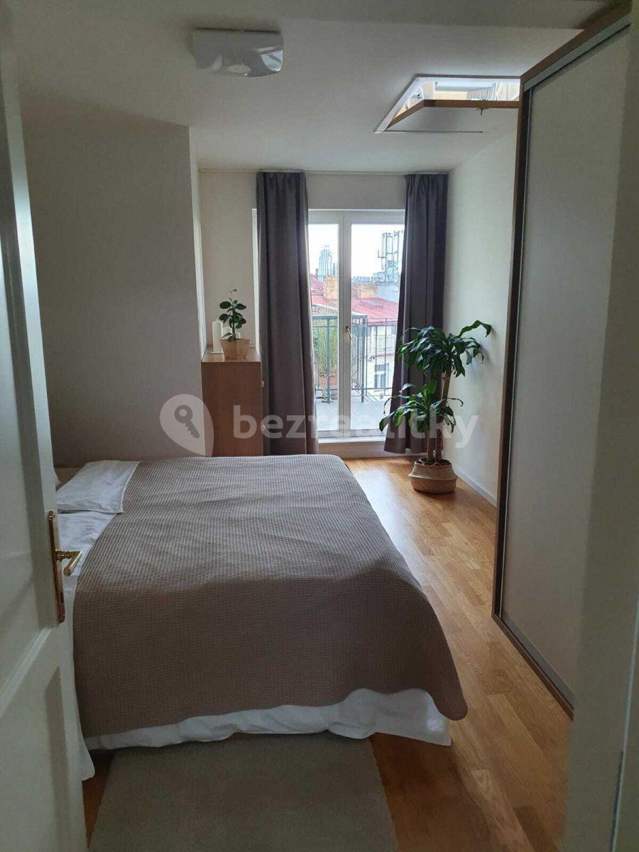 Prenájom bytu 2-izbový 50 m², Slavíkova, Praha, Praha