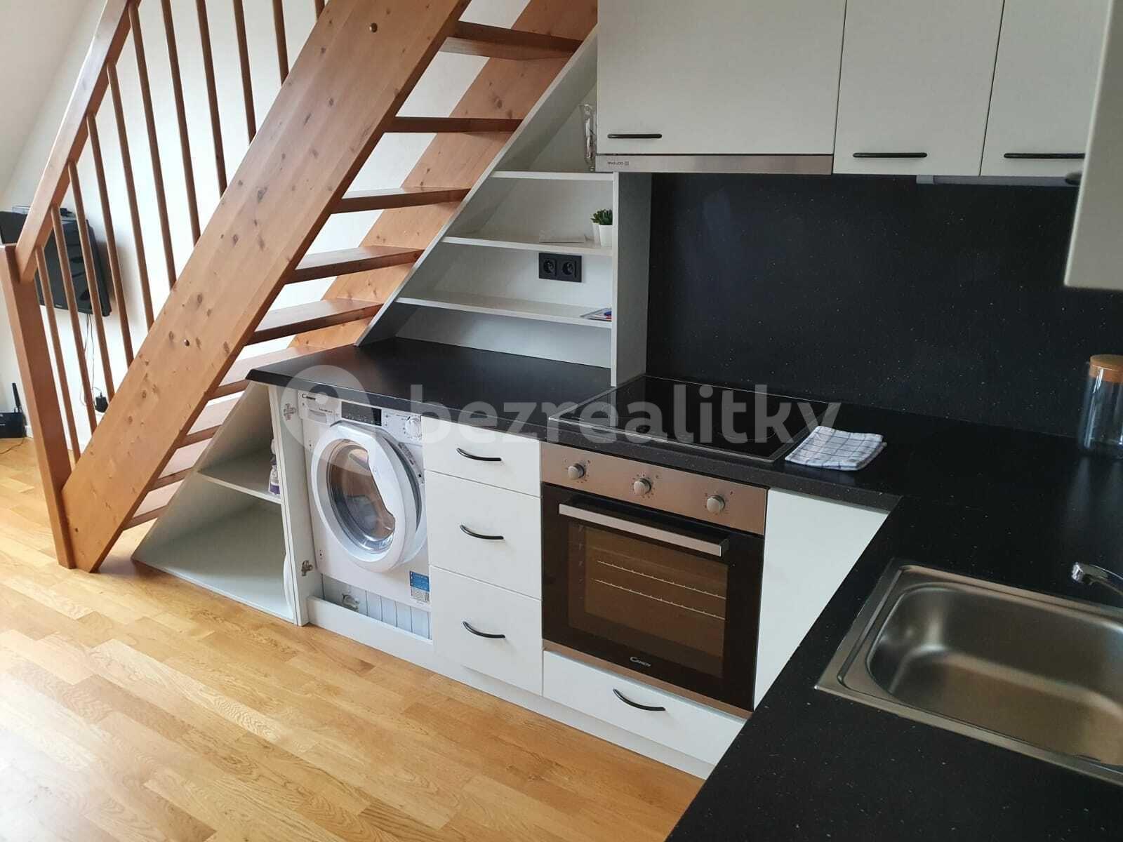 Prenájom bytu 2-izbový 50 m², Slavíkova, Praha, Praha