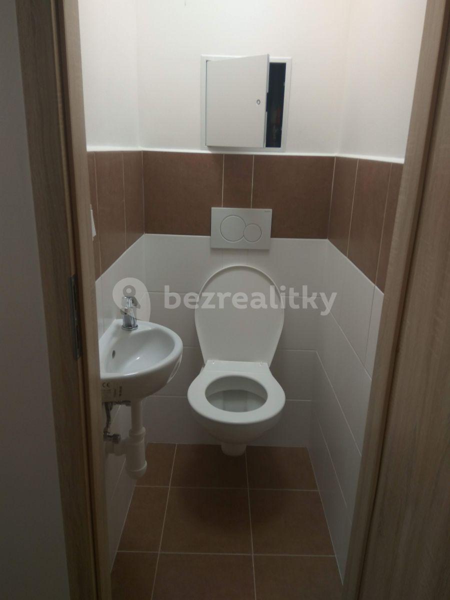 Prenájom bytu 2-izbový 45 m², Za Parkem, Dobřichovice, Středočeský kraj