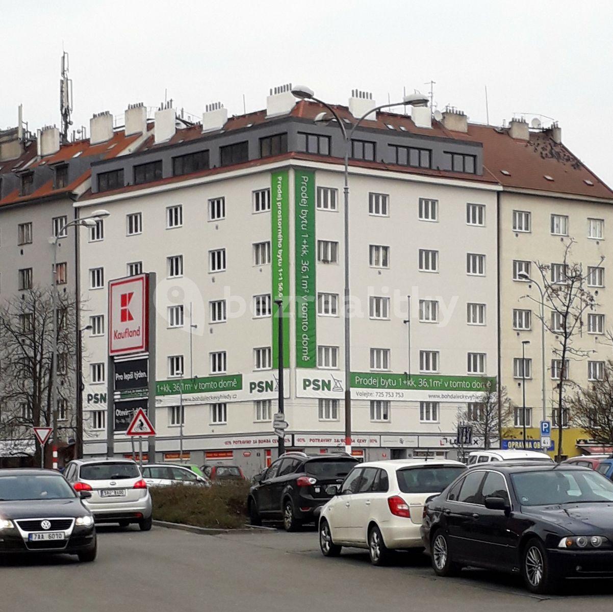 Prenájom bytu 1-izbový 30 m², U Plynárny, Praha, Praha