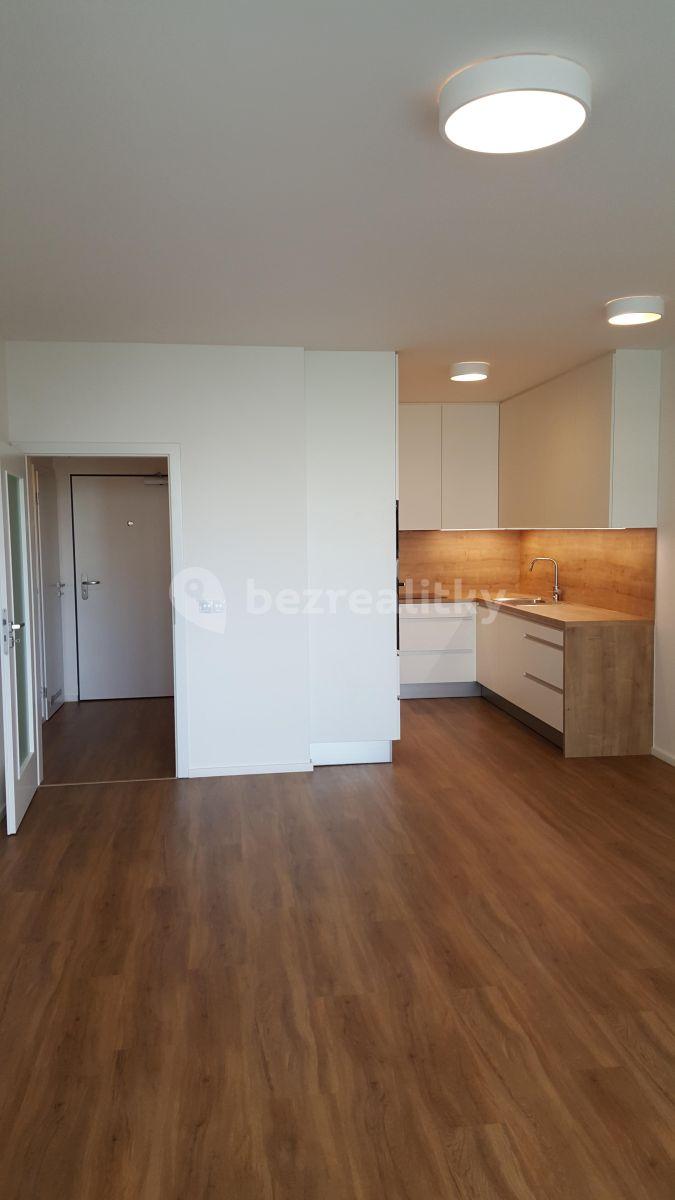 Prenájom bytu 2-izbový 57 m², Nekvasilova, Praha, Praha