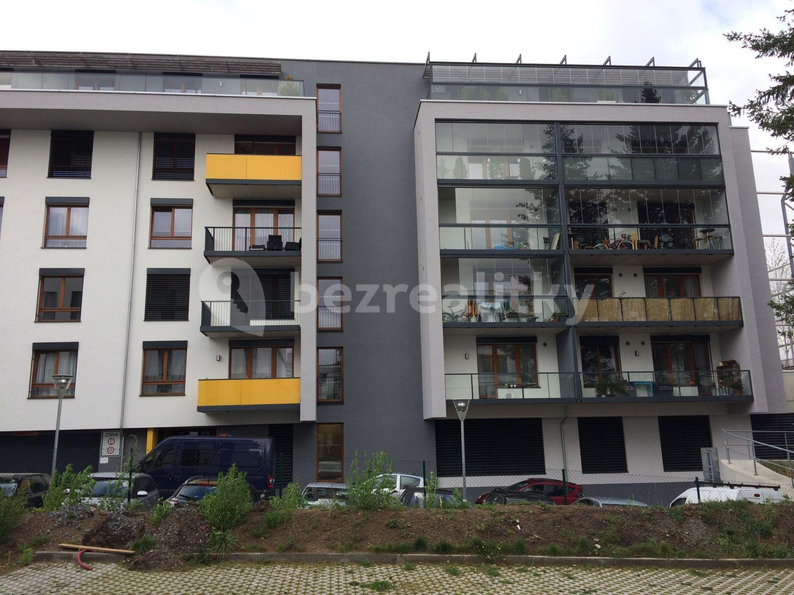 Prenájom bytu 1-izbový 34 m², Plzeňská, Praha, Praha