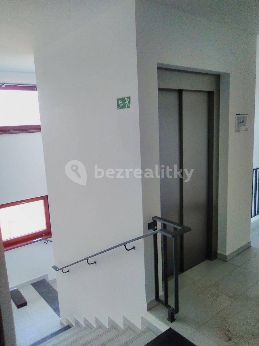 Prenájom bytu 2-izbový 52 m², Provázkova ulice, Praha, Praha