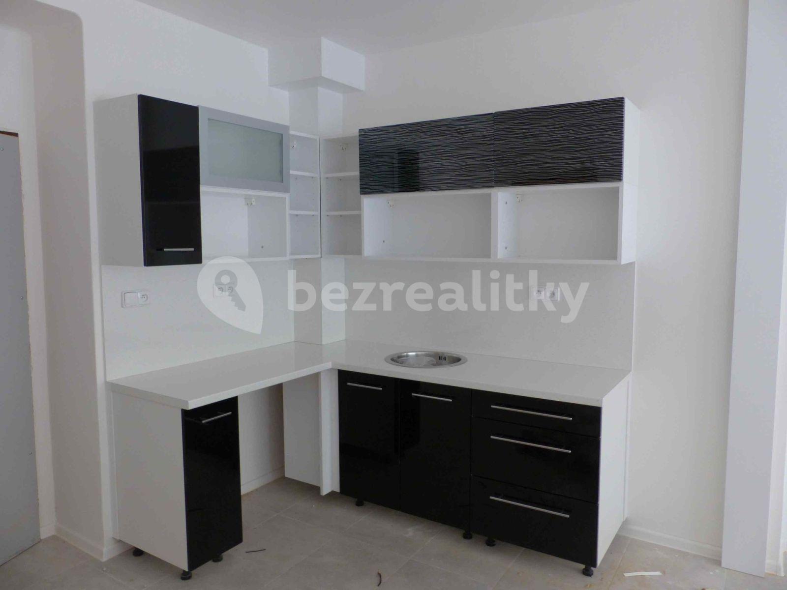 Prenájom bytu 2-izbový 64 m², Svatopluka Čecha, Jičín, Královéhradecký kraj