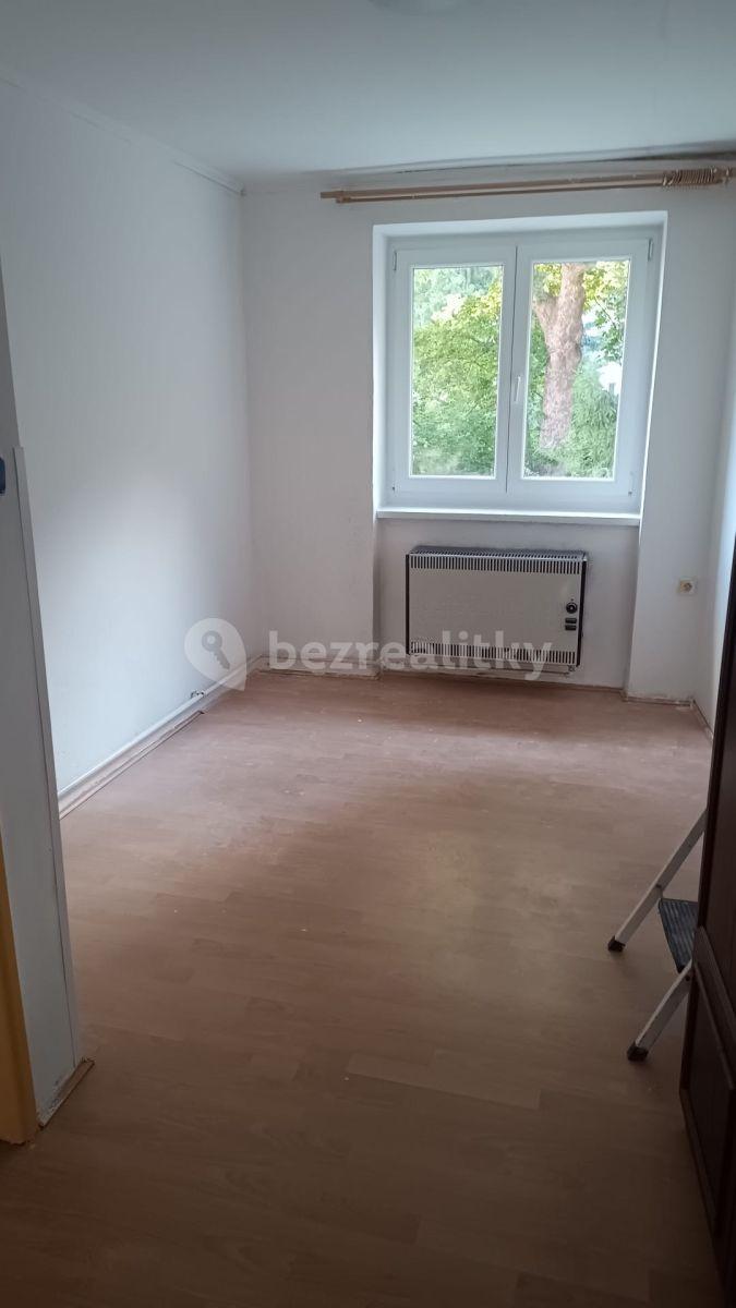 Prenájom bytu 3-izbový 61 m², Teplice, Ústecký kraj