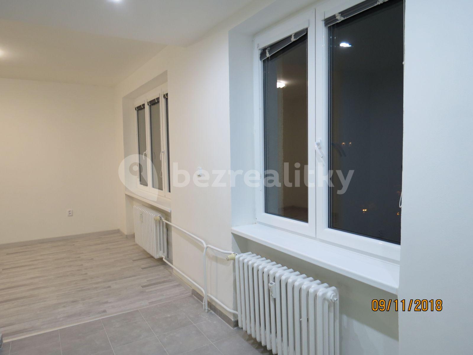 Prenájom bytu 2-izbový 54 m², Na Urbance, Roudnice nad Labem, Ústecký kraj