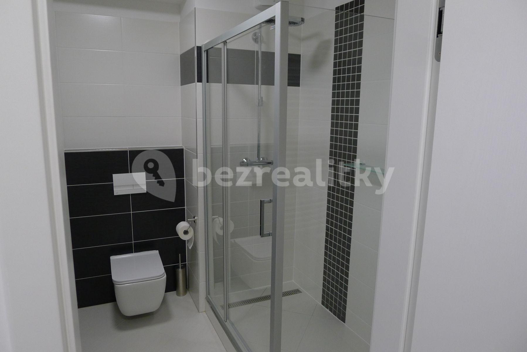 Prenájom bytu 2-izbový 55 m², Honzíkova, Praha, Praha