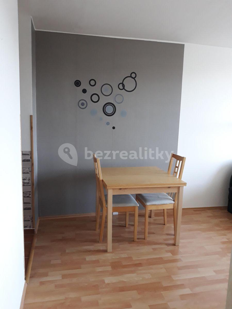 Prenájom bytu 2-izbový 43 m², Podjavorinské, Praha, Praha