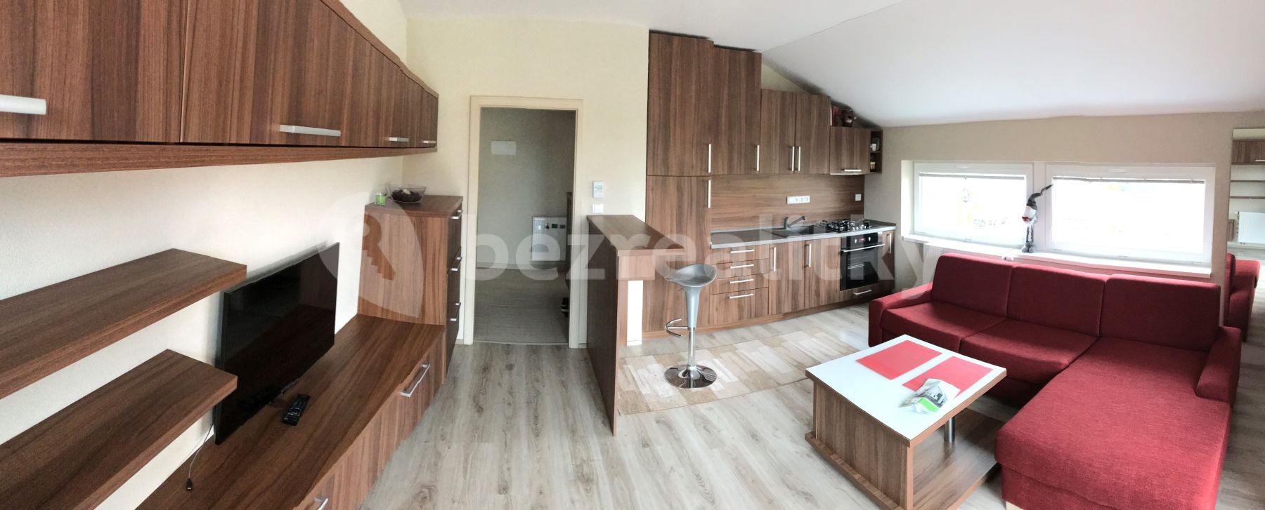 Prenájom bytu 1-izbový 39 m², Moravany, Jihomoravský kraj