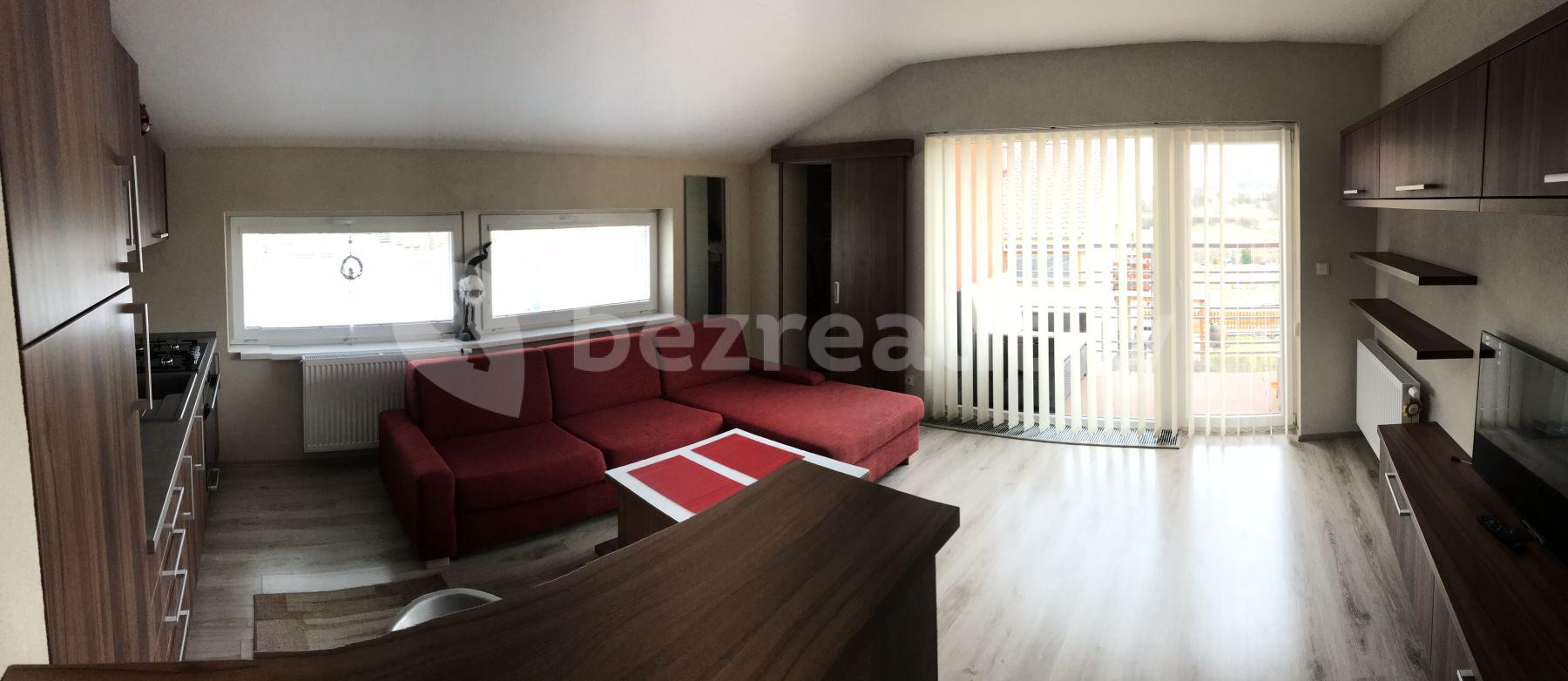 Prenájom bytu 1-izbový 39 m², Moravany, Jihomoravský kraj