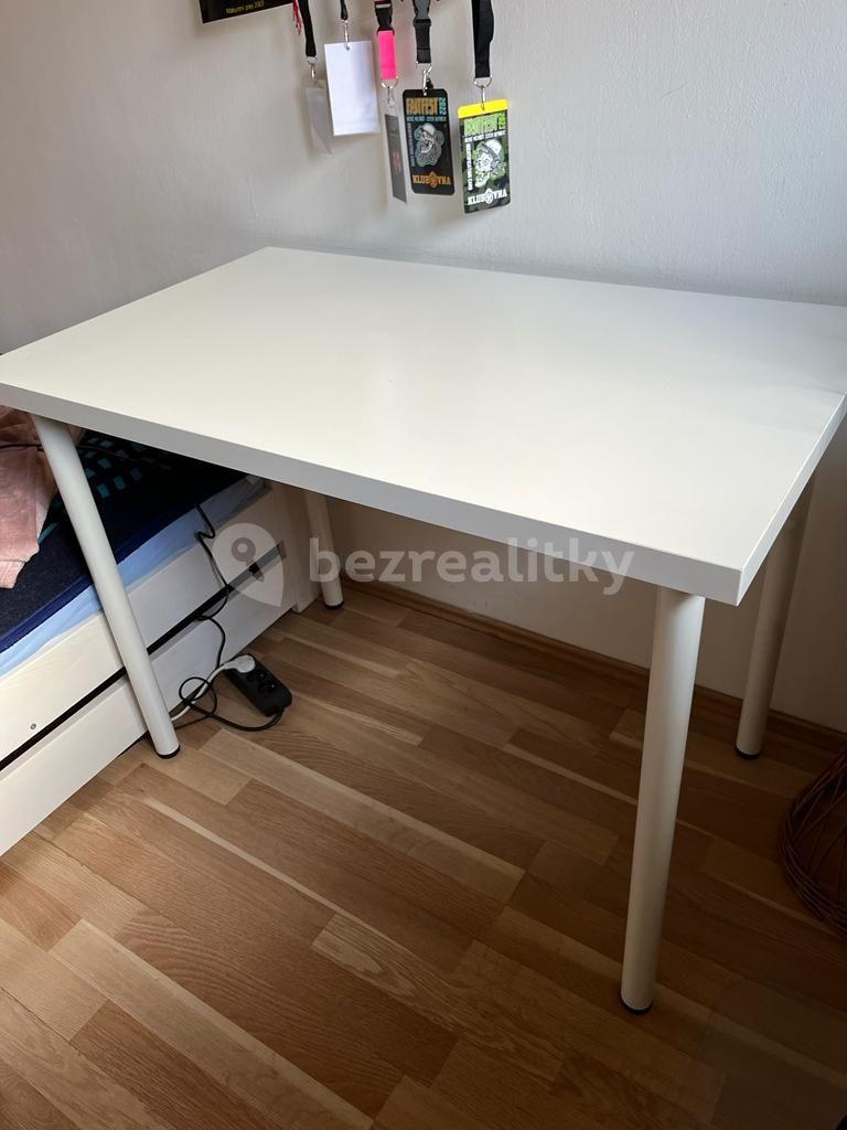 Prenájom bytu Garsoniéra 25 m², Za Kajetánkou, Praha, Praha