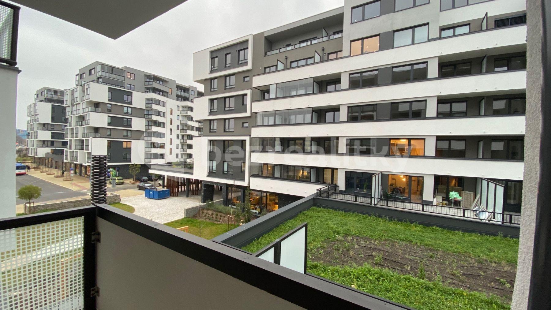 Prenájom bytu 2-izbový 61 m², Makedonská, Praha, Praha