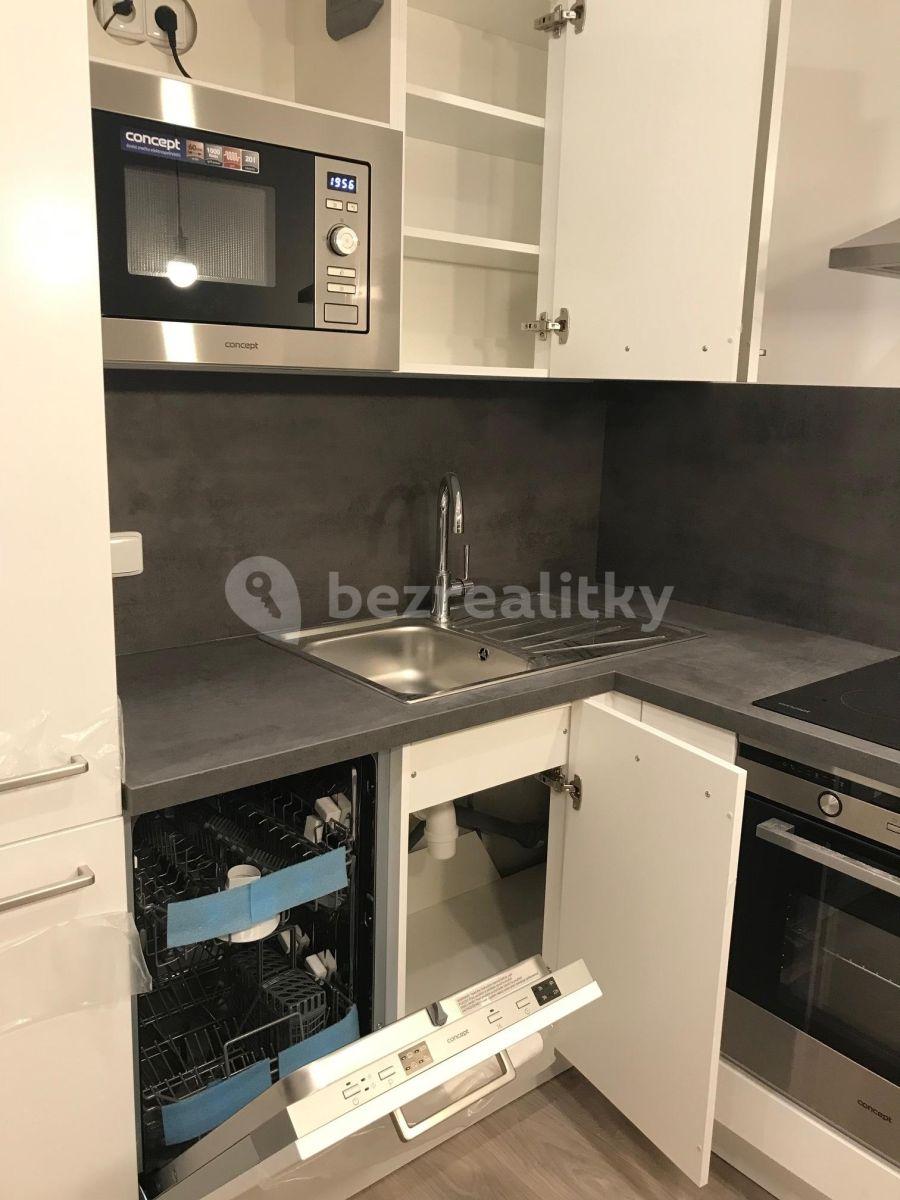 Prenájom bytu 2-izbový 61 m², Makedonská, Praha, Praha