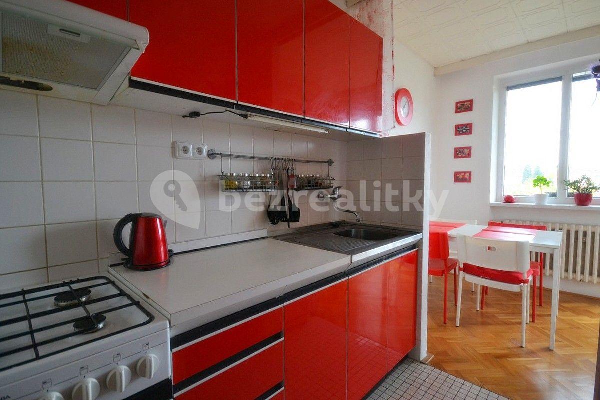 Prenájom bytu 2-izbový 64 m², Hillebrantova, Praha, Praha