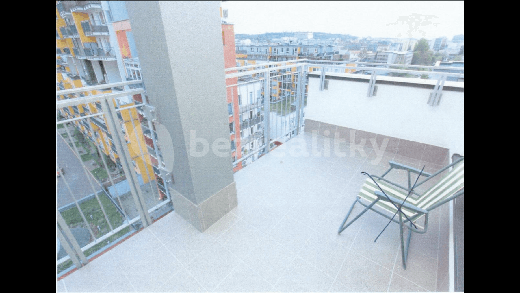 Prenájom bytu 2-izbový 57 m², Pod Harfou, Praha, Praha