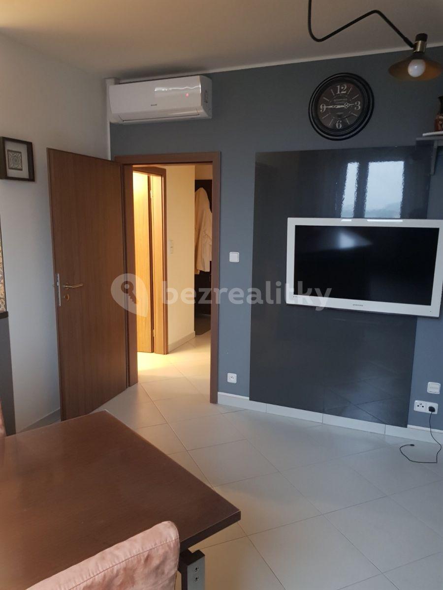 Prenájom bytu 2-izbový 57 m², Pod Harfou, Praha, Praha