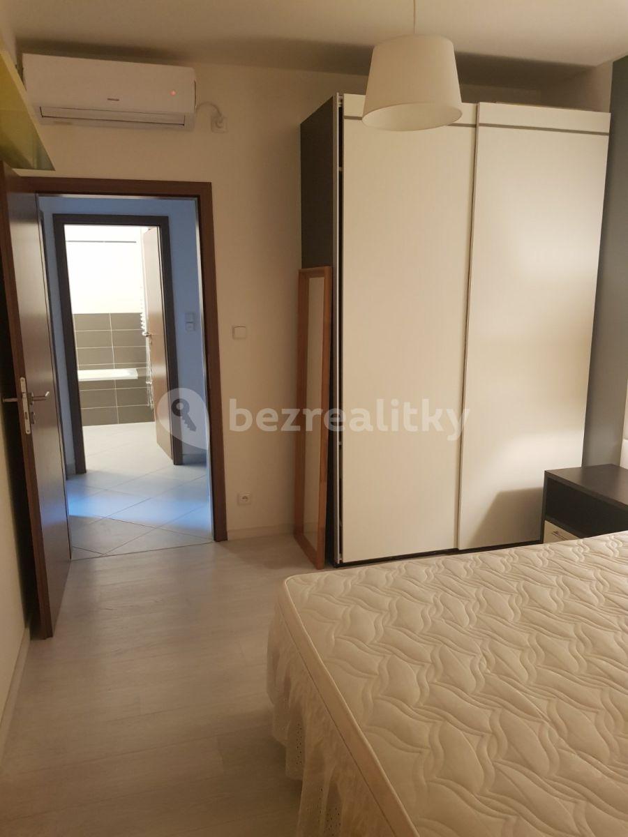 Prenájom bytu 2-izbový 57 m², Pod Harfou, Praha, Praha