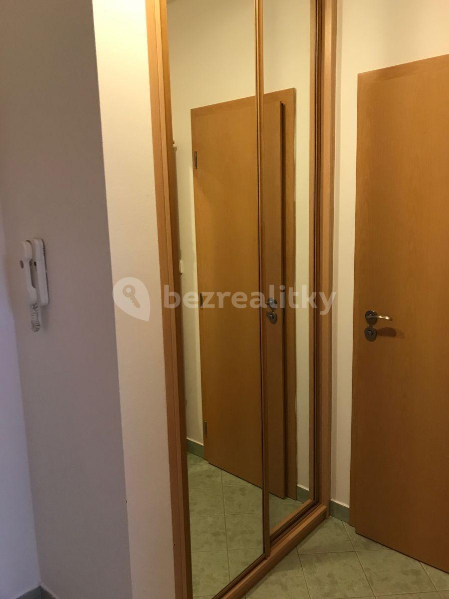 Prenájom bytu Garsoniéra 36 m², Jilmová, Praha, Praha