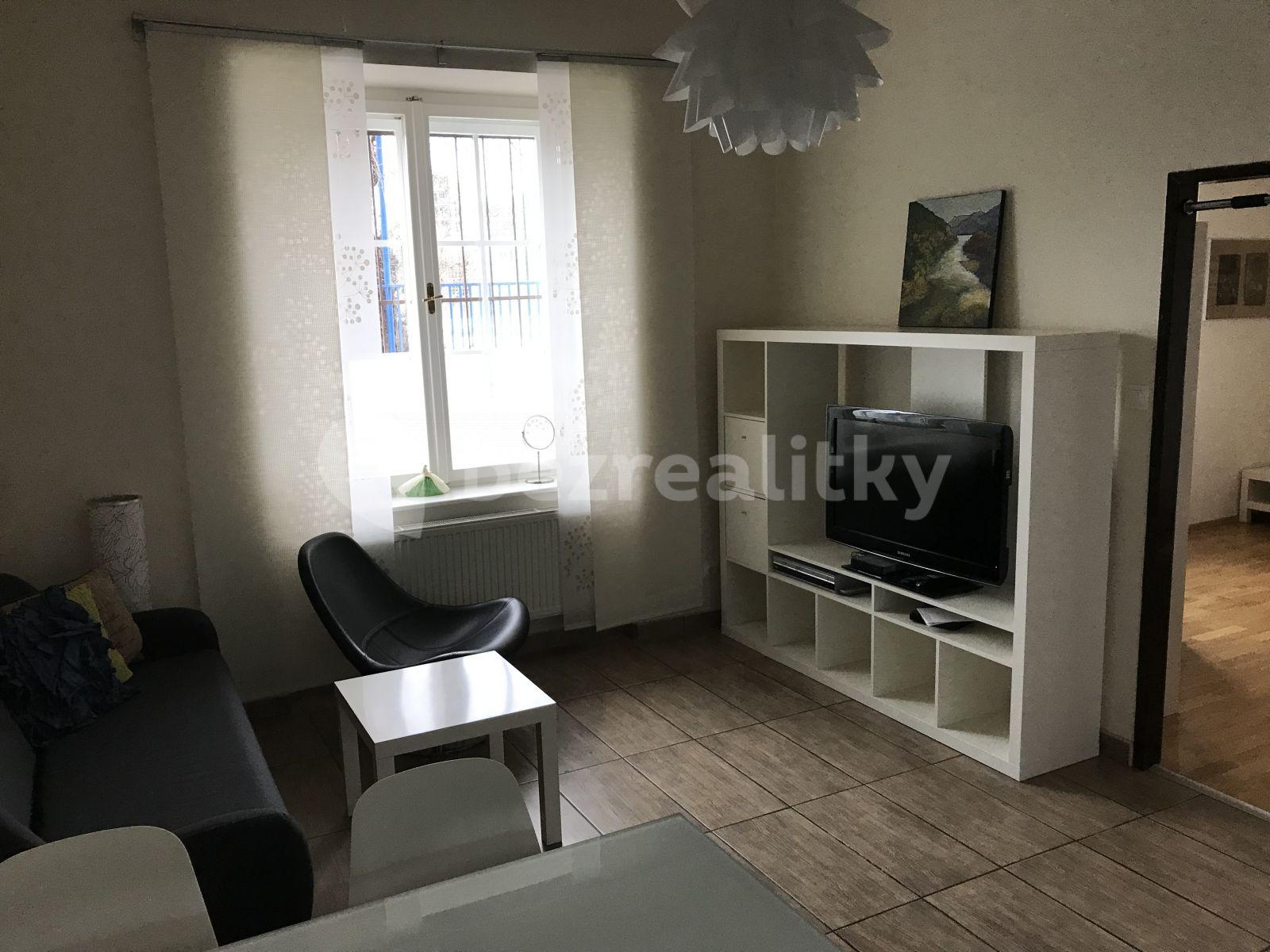 Prenájom bytu 3-izbový 79 m², U Invalidovny, Praha, Praha