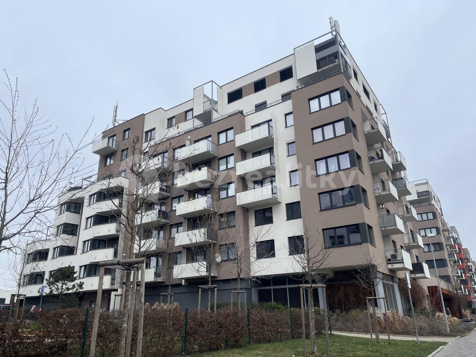 Prenájom bytu 1-izbový 28 m², Honzíkova, Praha, Praha