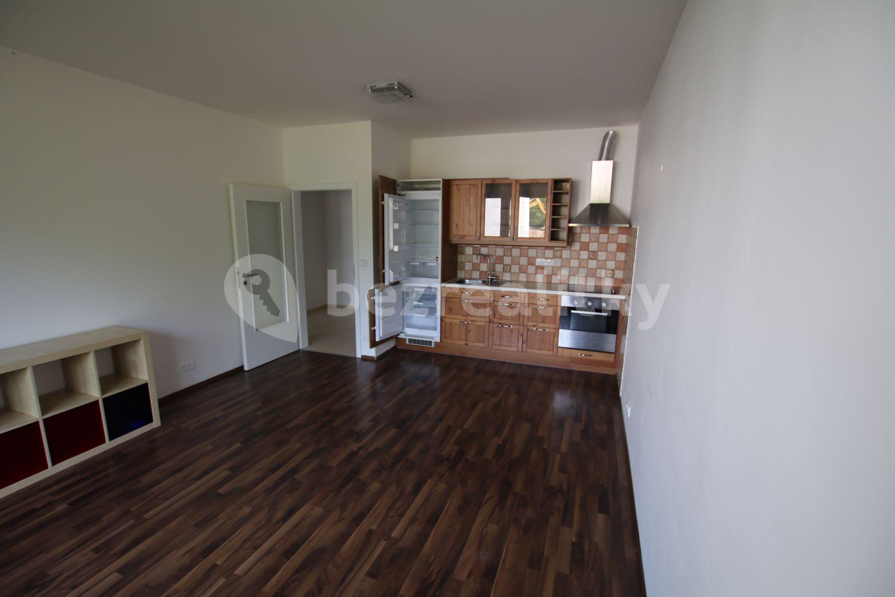 Prenájom bytu 2-izbový 54 m², Plzeňská, Praha, Praha