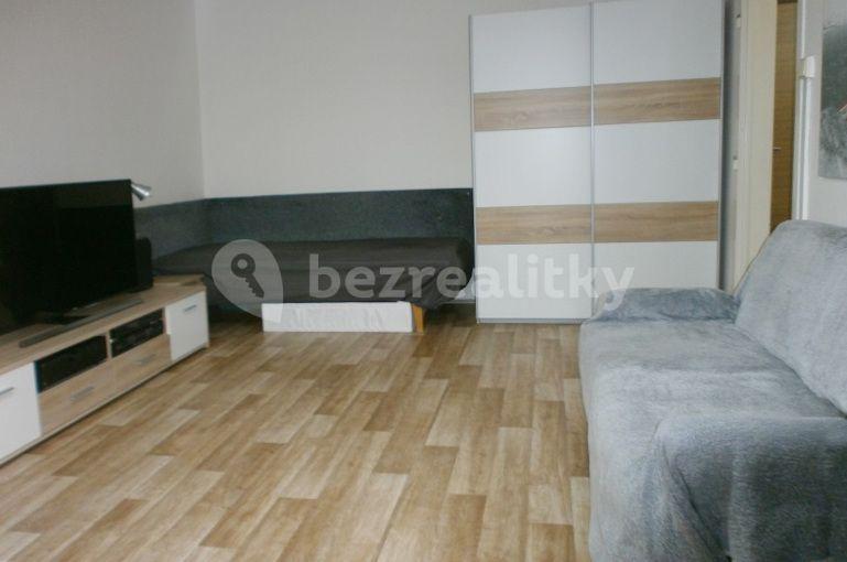 Prenájom bytu 1-izbový 29 m², Tesaříkova, Praha, Praha