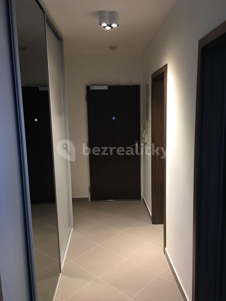 Prenájom bytu 2-izbový 70 m², Kramperova, Praha, Praha