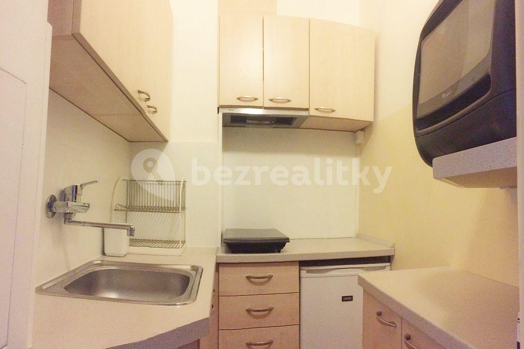 Prenájom bytu 2-izbový 47 m², Sokolovská, Praha, Praha