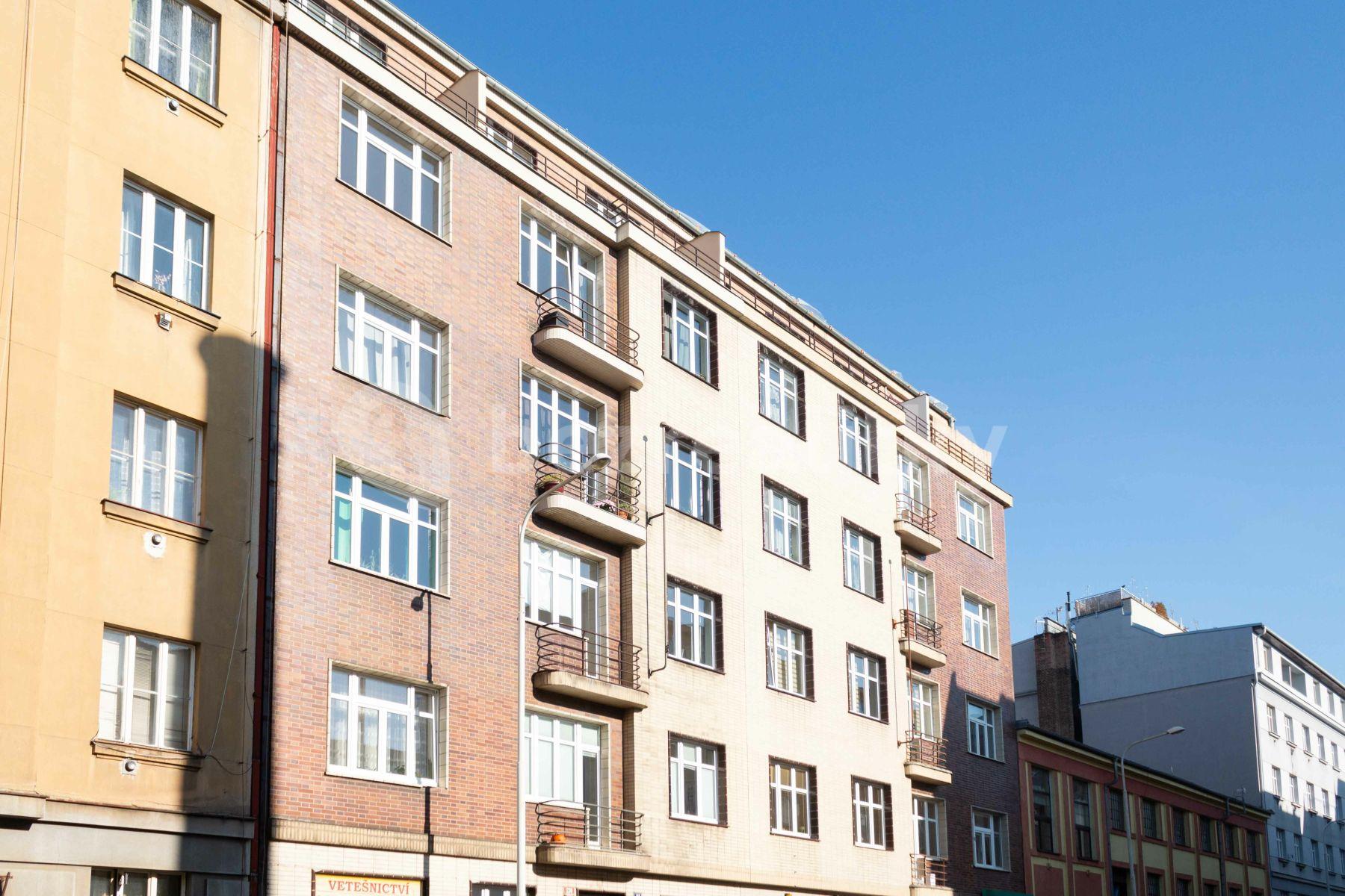 Prenájom bytu 1-izbový 24 m², Přístavní, Praha, Praha