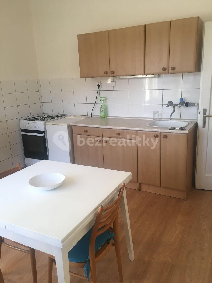 Prenájom bytu 1-izbový 42 m², Táboritská, Praha, Praha