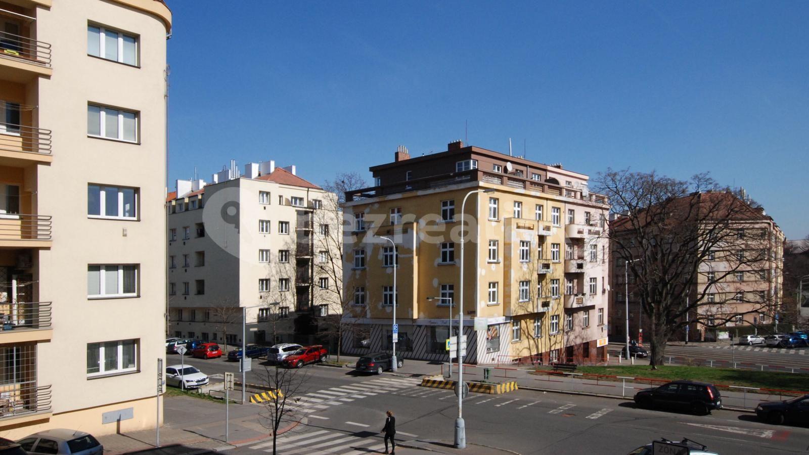 Prenájom bytu 2-izbový 53 m², Žateckých, Praha, Praha