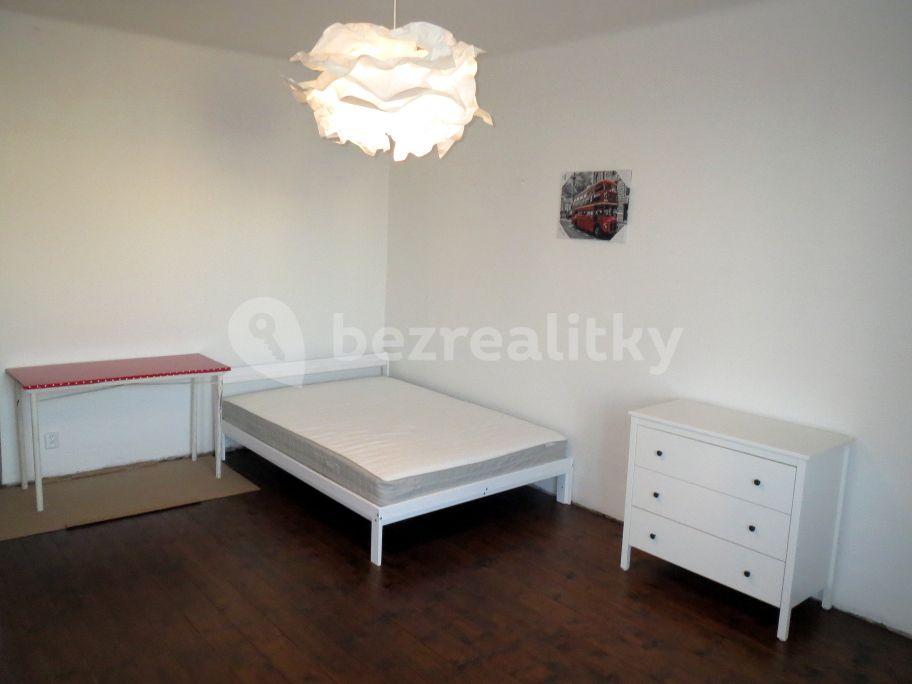 Prenájom bytu 1-izbový 44 m², Charkovská, Olomouc, Olomoucký kraj