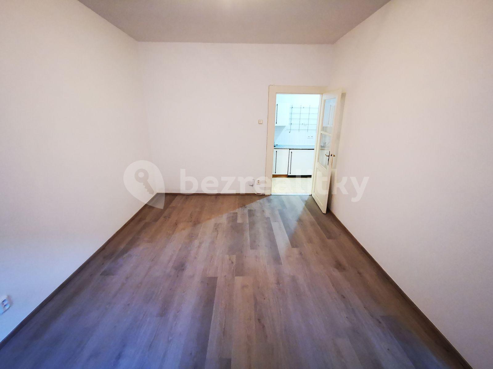 Prenájom bytu 2-izbový 45 m², V Háji, Praha, Praha