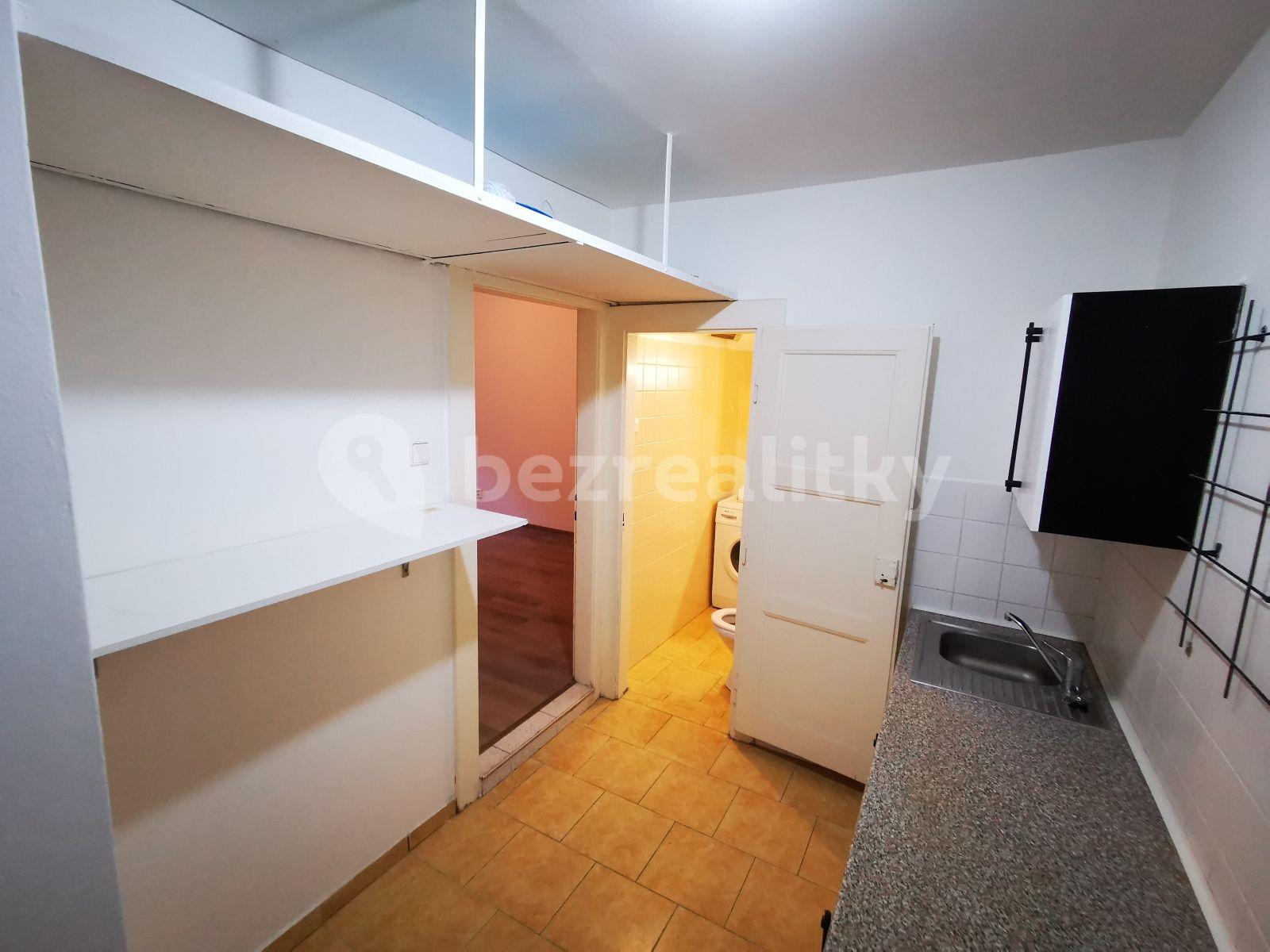 Prenájom bytu 2-izbový 45 m², V Háji, Praha, Praha