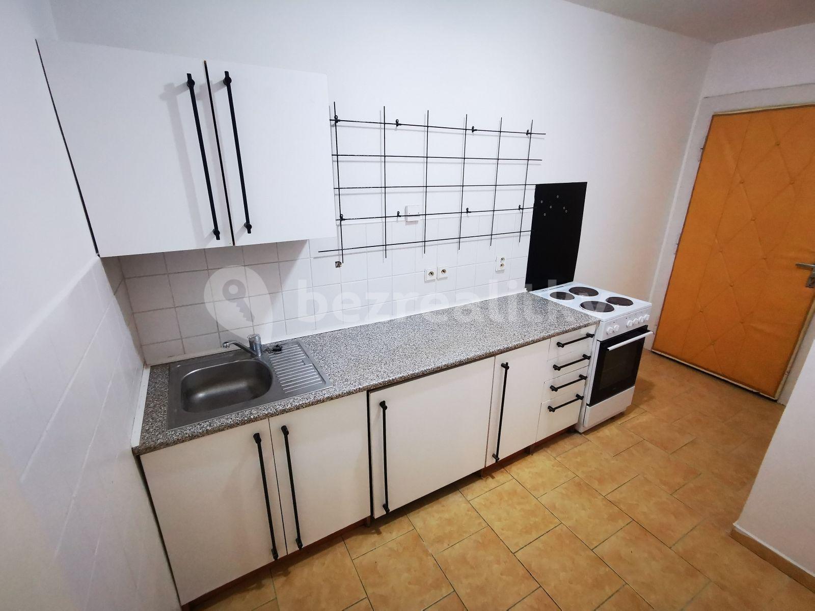 Prenájom bytu 2-izbový 45 m², V Háji, Praha, Praha