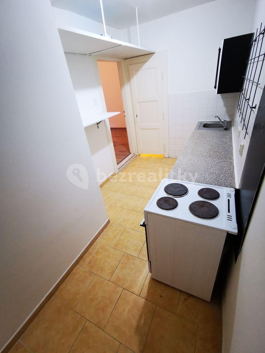 Prenájom bytu 2-izbový 45 m², V Háji, Praha, Praha