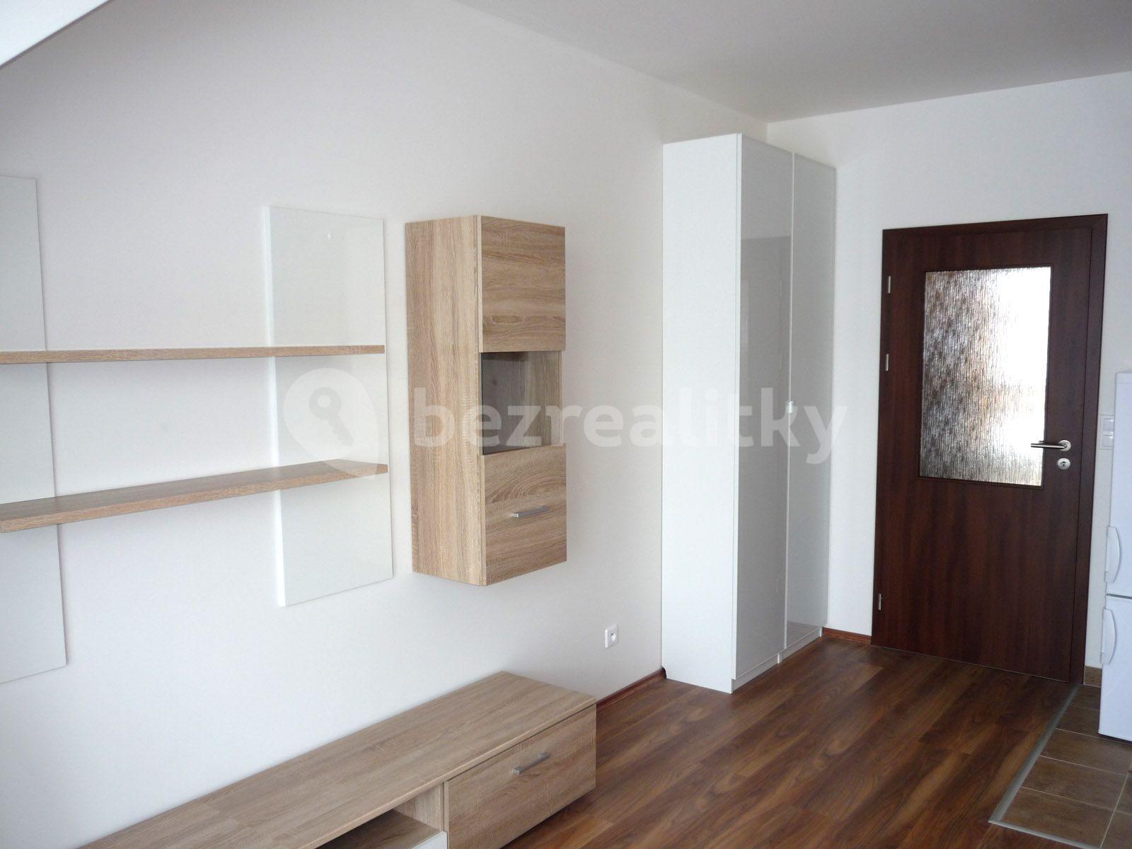 Prenájom bytu 1-izbový 37 m², Švihovská, Praha, Praha