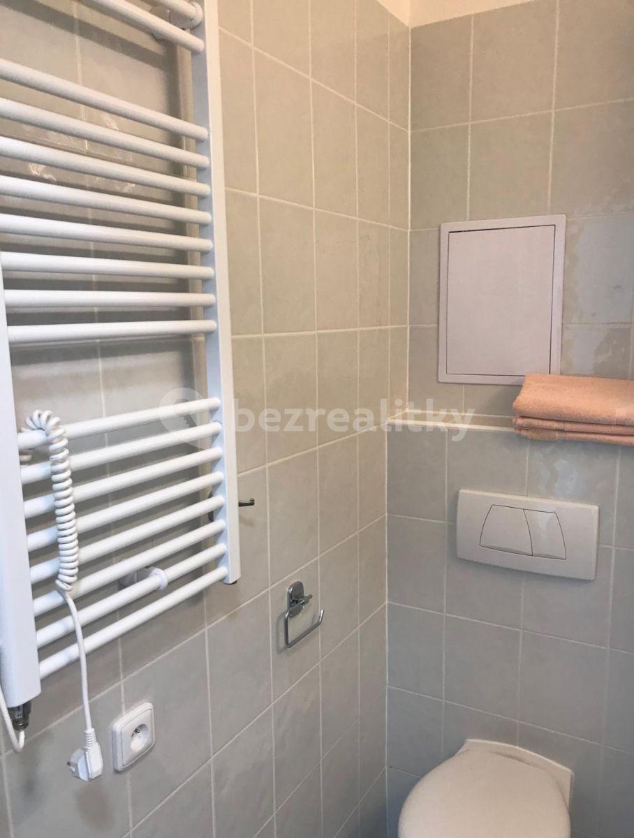 Predaj bytu 1-izbový 17 m², Peroutkova, Praha, Praha