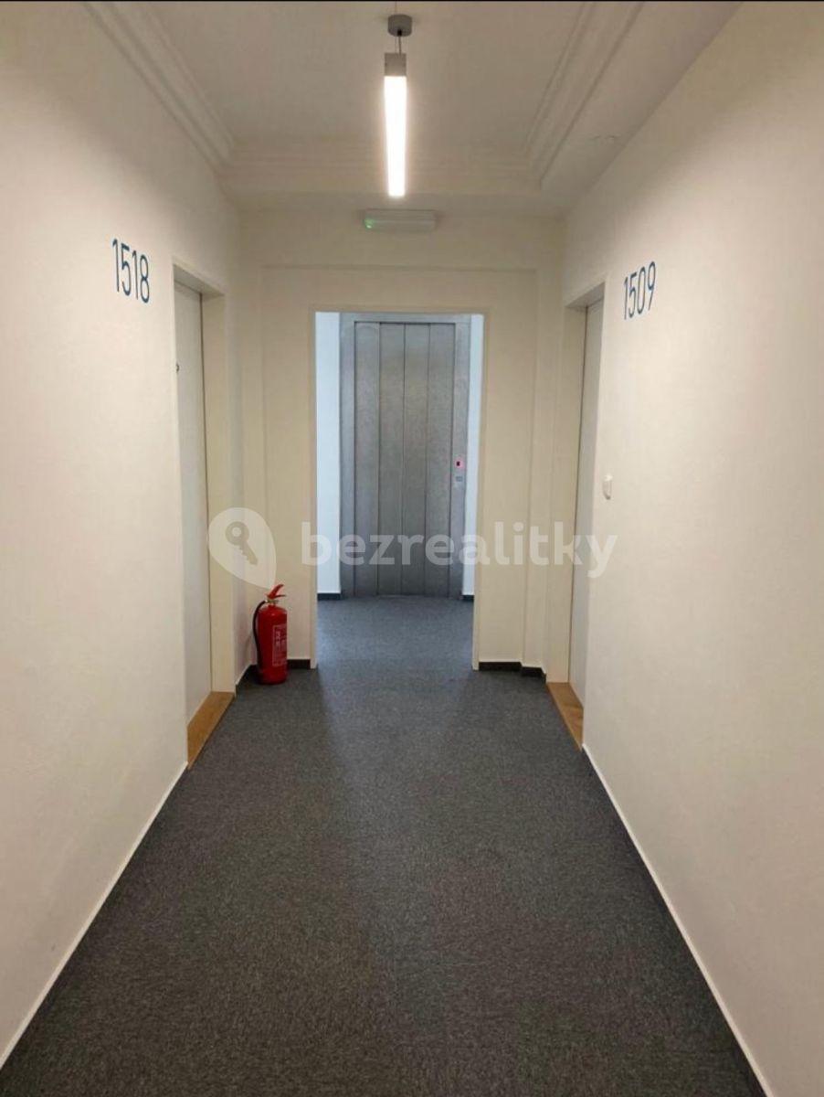 Predaj bytu 1-izbový 17 m², Peroutkova, Praha, Praha