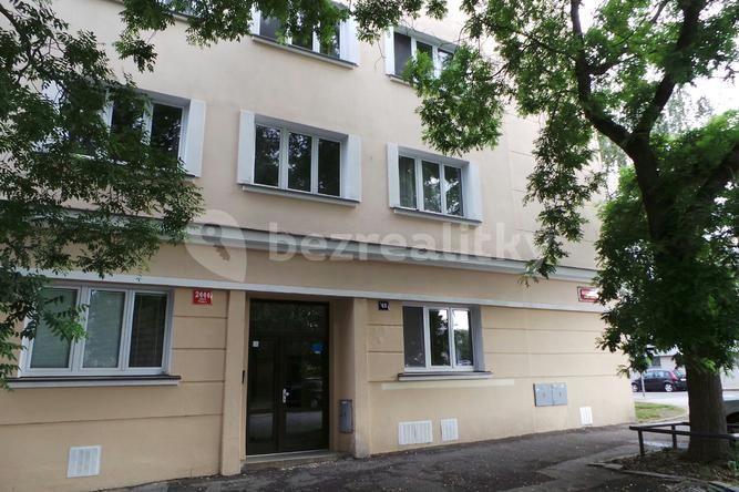 Prenájom bytu 2-izbový 70 m², Biskupcova, Praha, Praha