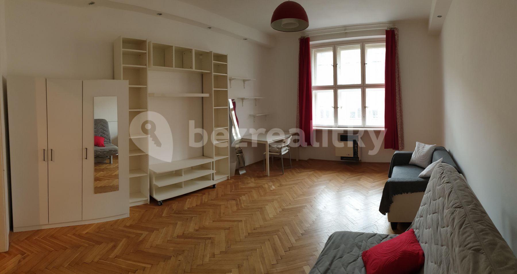 Prenájom bytu 2-izbový 72 m², Jičínská, Praha, Praha