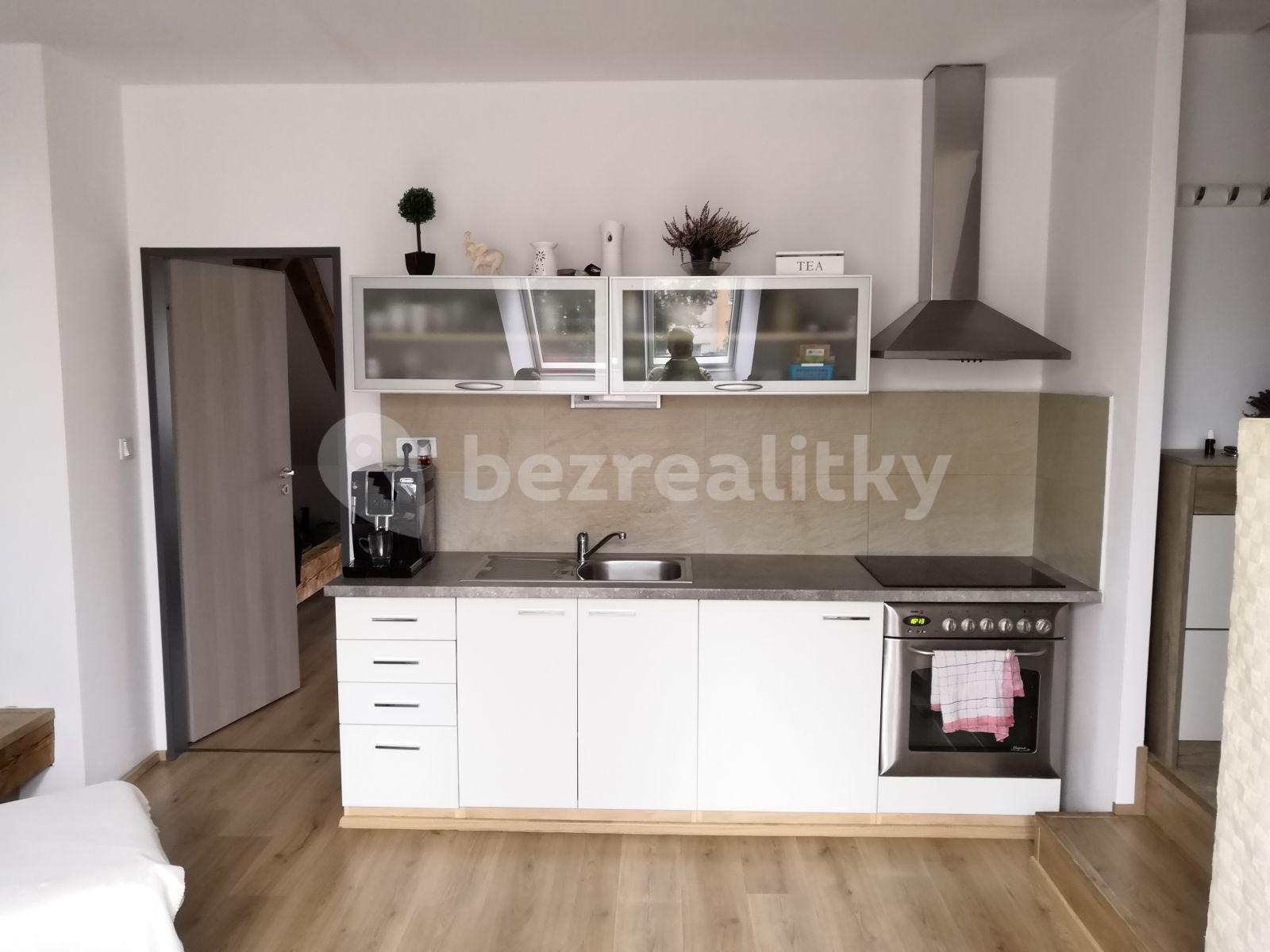 Prenájom bytu 2-izbový 55 m², Dobrovodská, České Budějovice, Jihočeský kraj