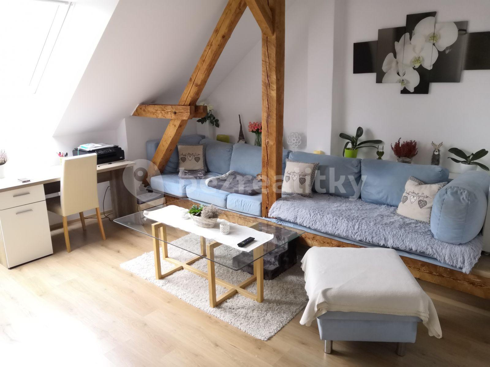 Prenájom bytu 2-izbový 55 m², Dobrovodská, České Budějovice, Jihočeský kraj